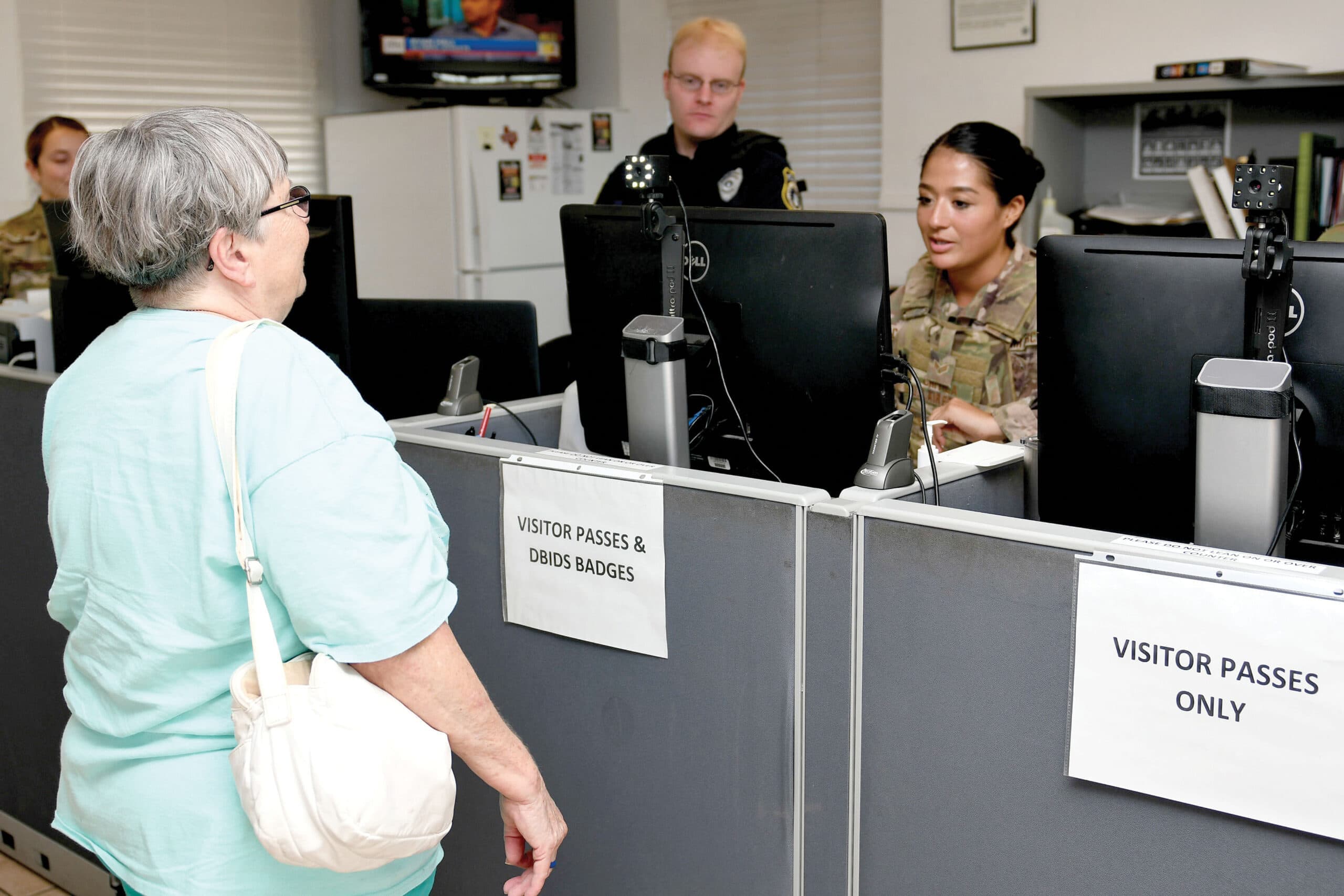 Defense Enrollment Eligibility Reporting System