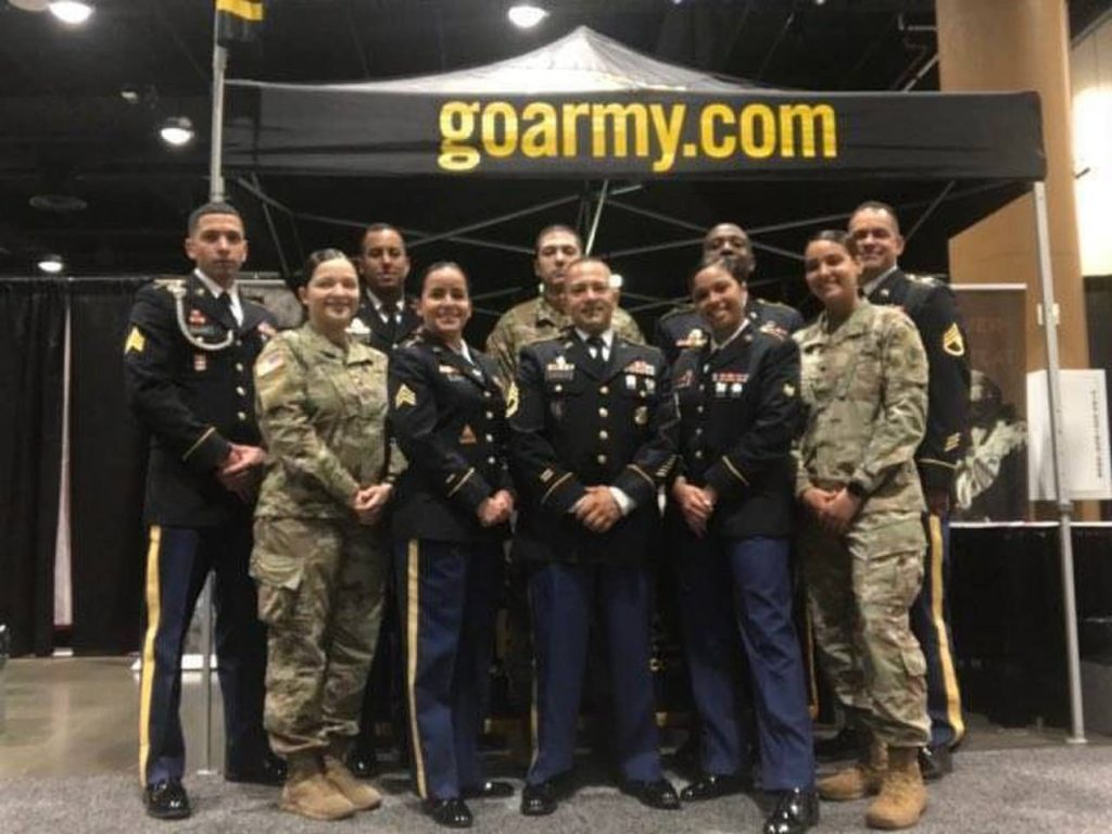USAREC - The United States Army Recruiting Command 3 USAREC Responsibilities